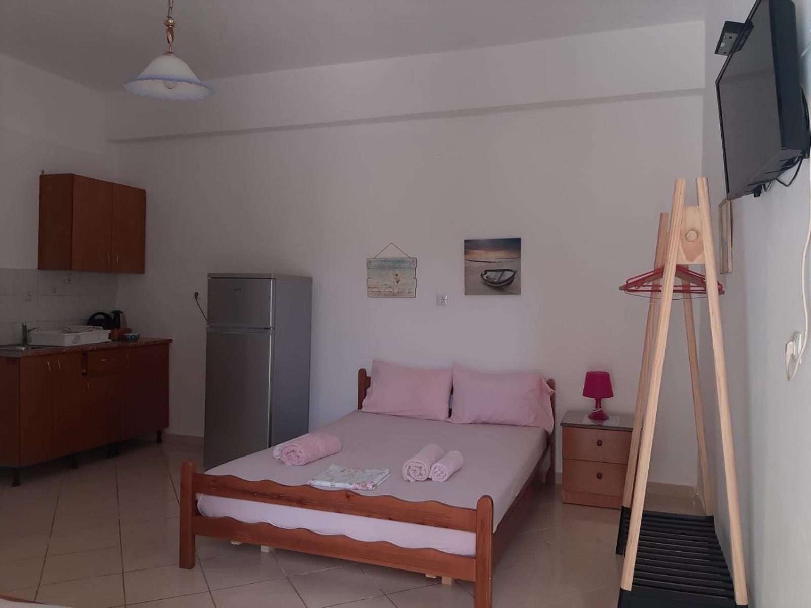 Rexhos Studios Himare Eksteriør bilde